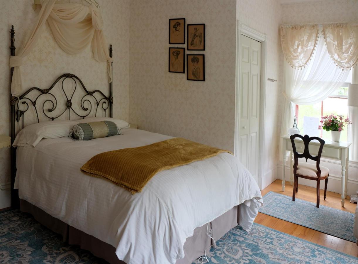 Guilford Bed And Breakfast Eksteriør bilde