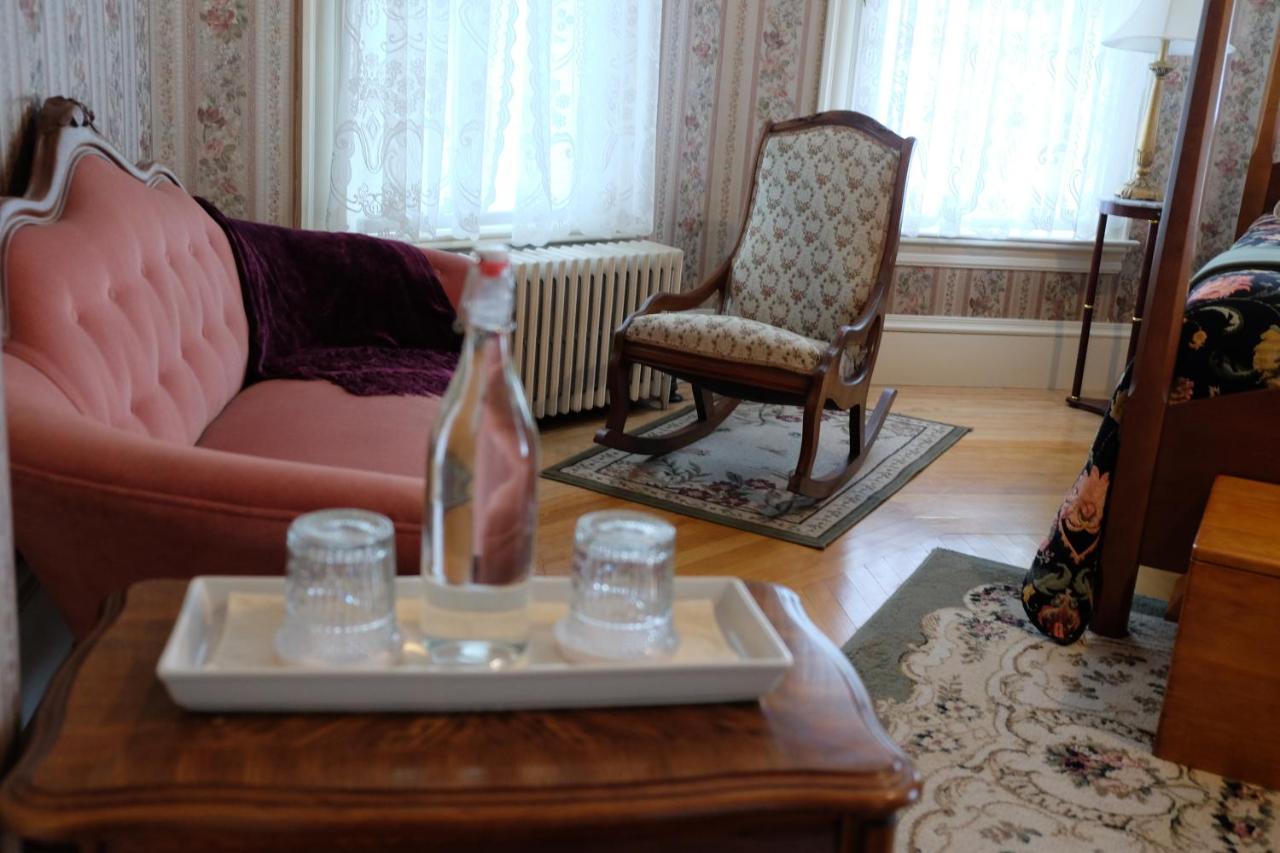 Guilford Bed And Breakfast Eksteriør bilde