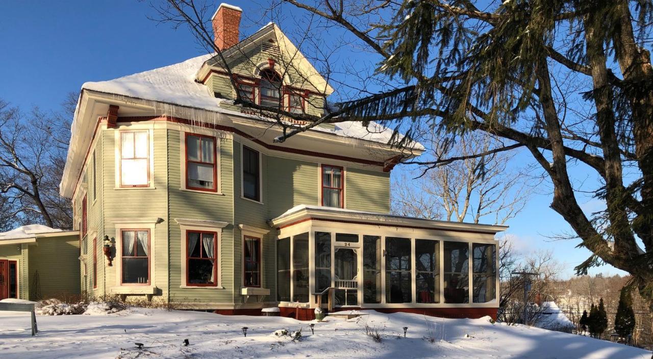 Guilford Bed And Breakfast Eksteriør bilde