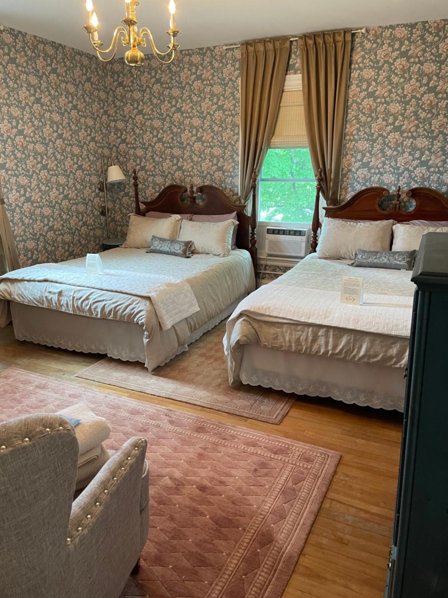 Guilford Bed And Breakfast Eksteriør bilde